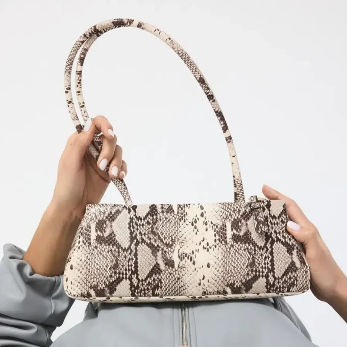 Alesia Shoulder bag Alesia Shoulder bag