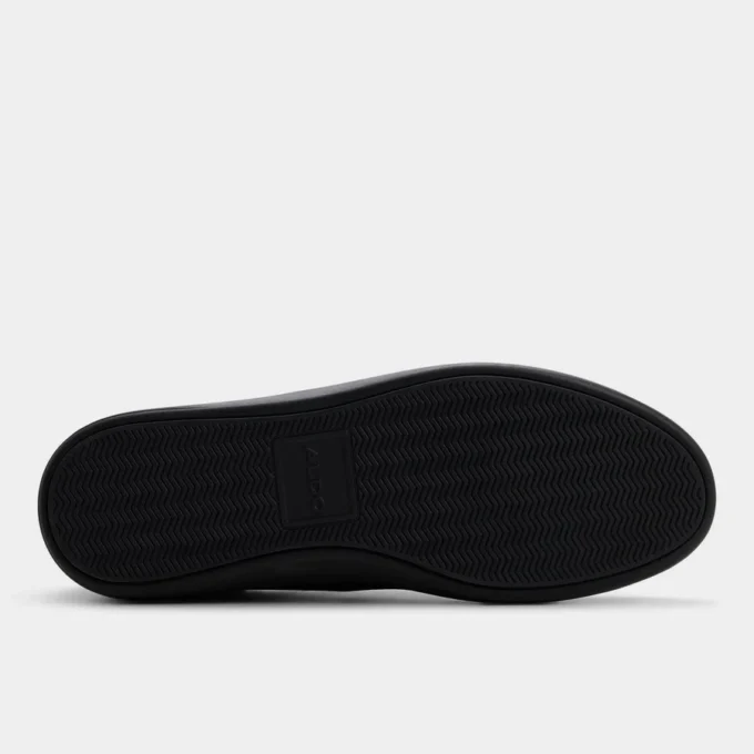 Finespec Low top sneaker, Cup sole