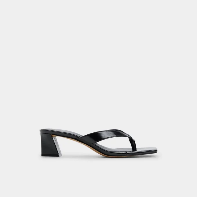 Hazy Block heeled thong sandal Hazy Block heeled thong sandal
