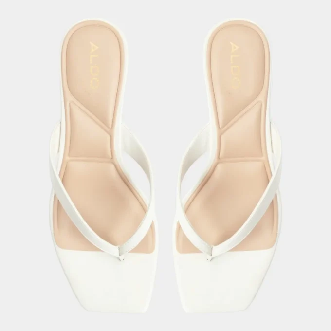 Hazy Block heeled thong sandal Hazy Block heeled thong sandal