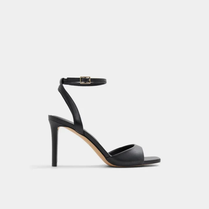 Sake Strappy heeled sandal Sake Strappy heeled sandal